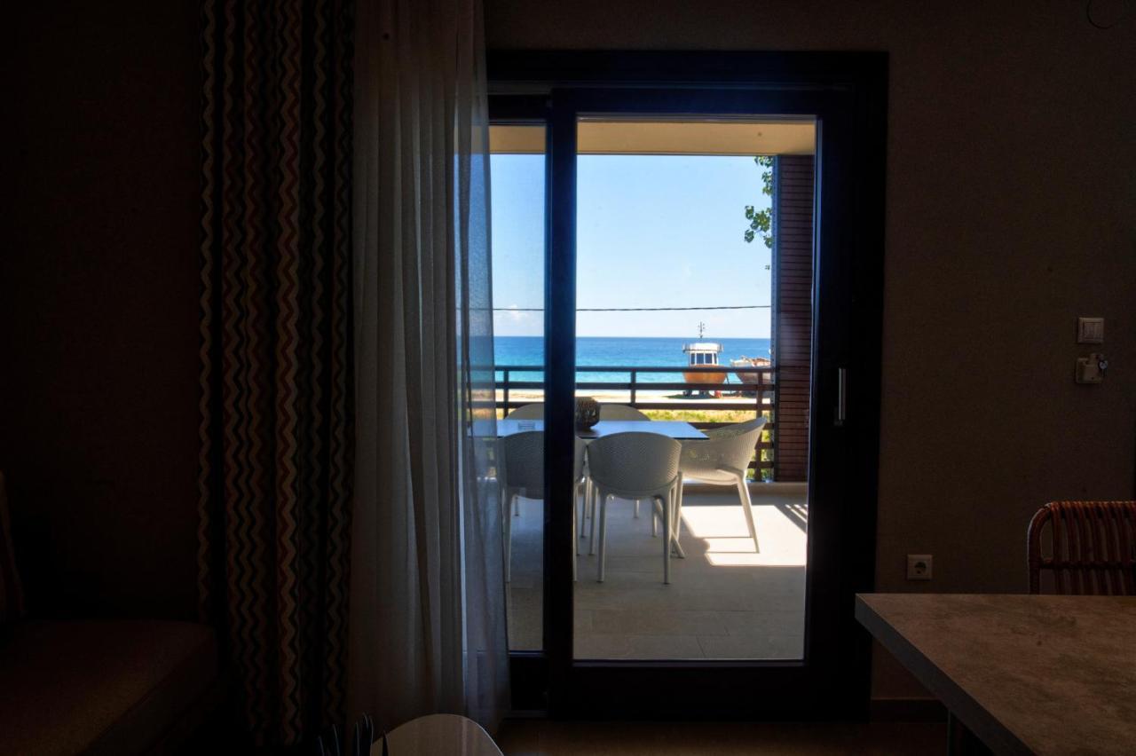 Marineiko Luxury Apartments Иерисос Екстериор снимка