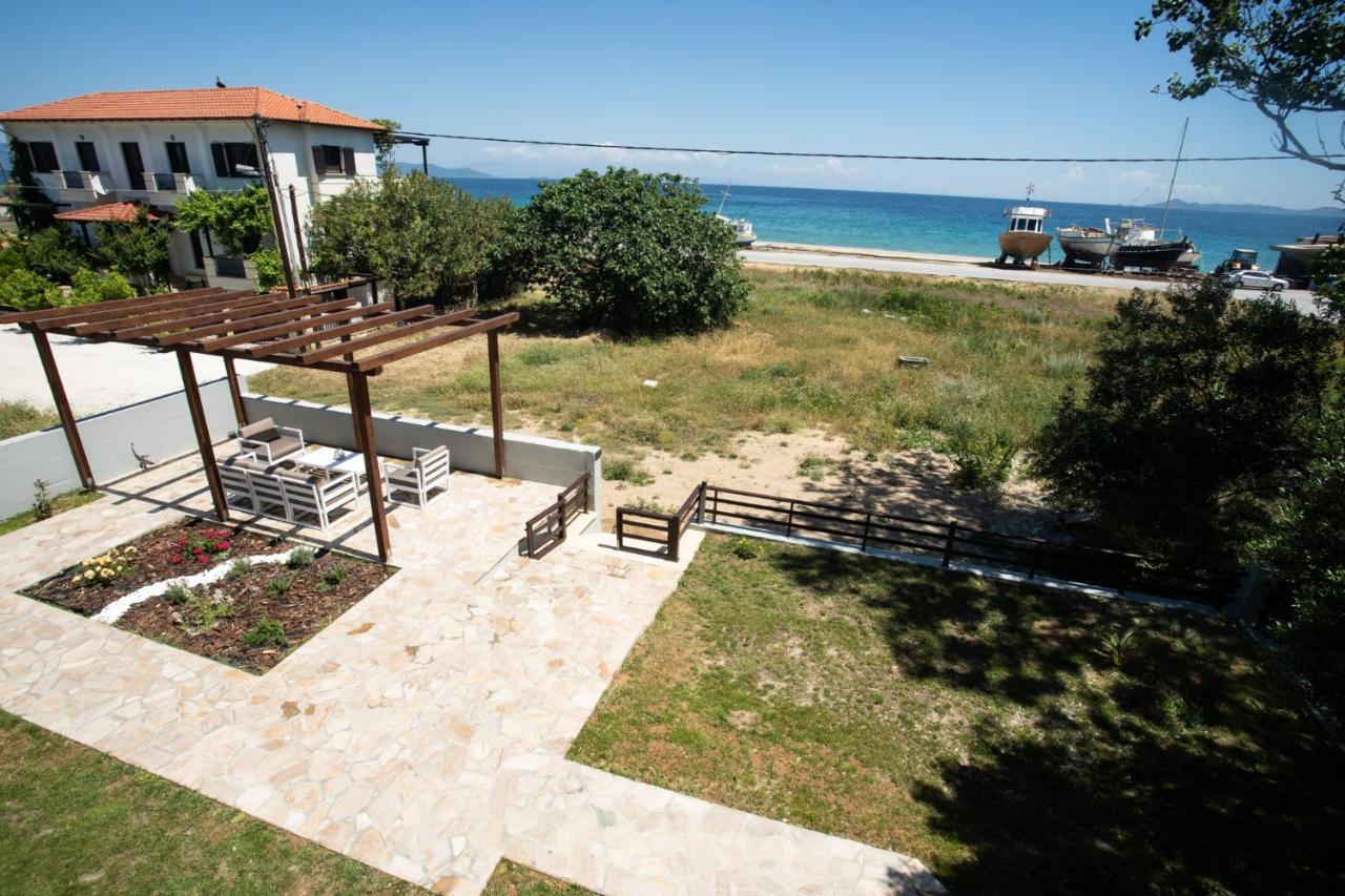 Marineiko Luxury Apartments Иерисос Екстериор снимка